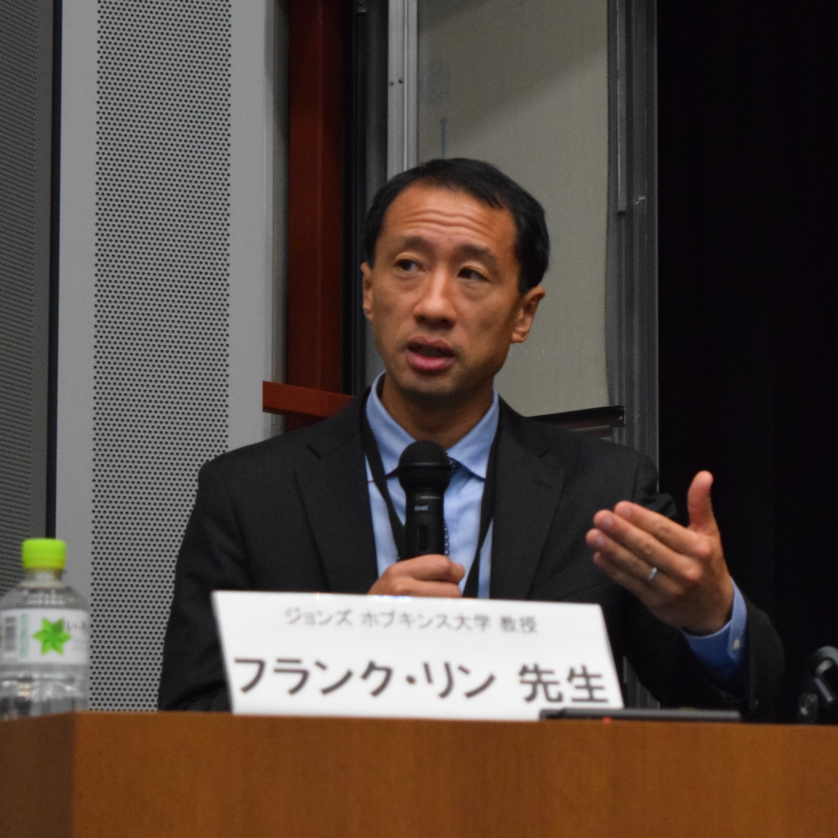 ACHIEVE Co-PI Frank Lin presents study results to a committee of Japan's National Diet